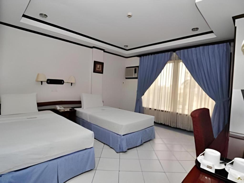 Soledad Suites Panglao Esterno foto