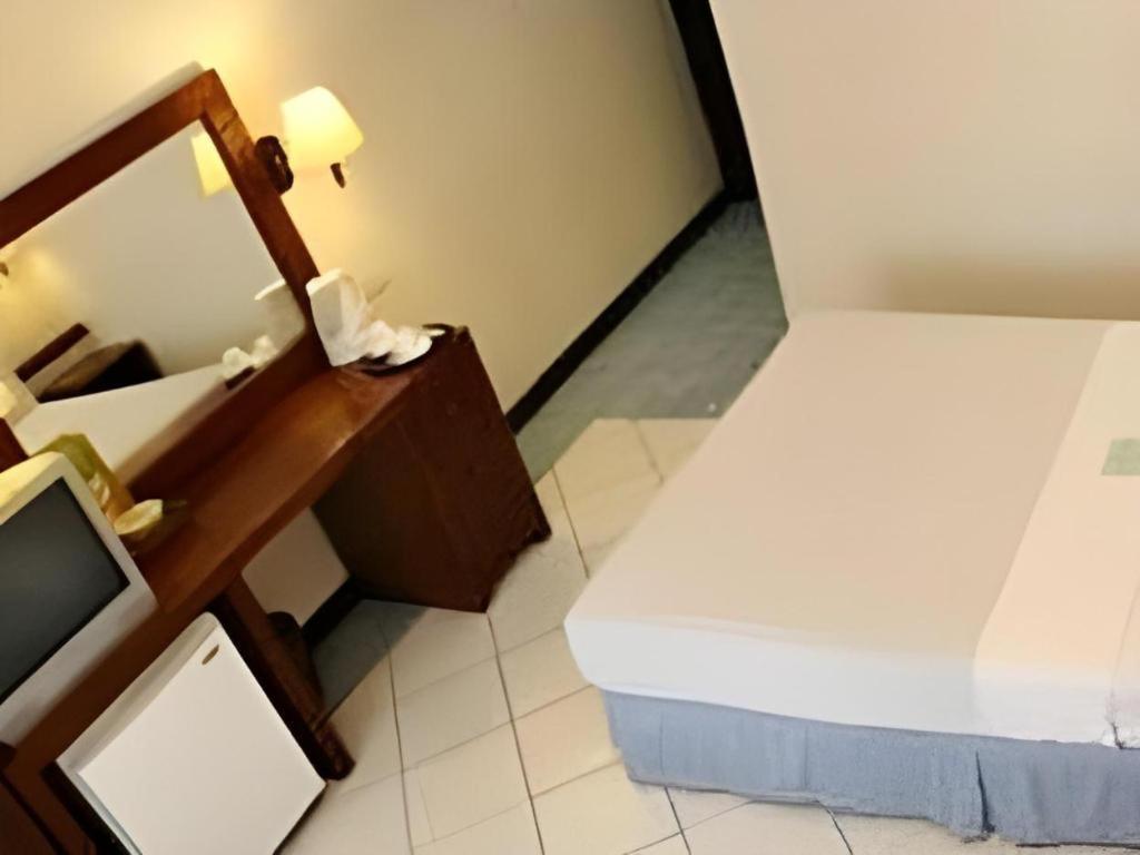 Soledad Suites Panglao Esterno foto