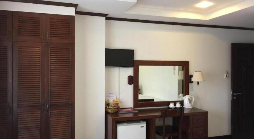 Soledad Suites Panglao Esterno foto