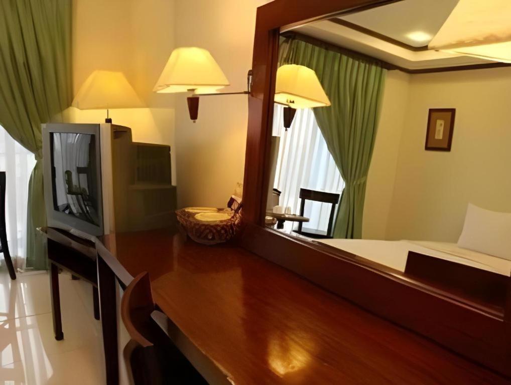Soledad Suites Panglao Esterno foto